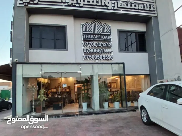 بيت قديم مساحة 400م واجهه 20 نزال20 م 604 القادسية