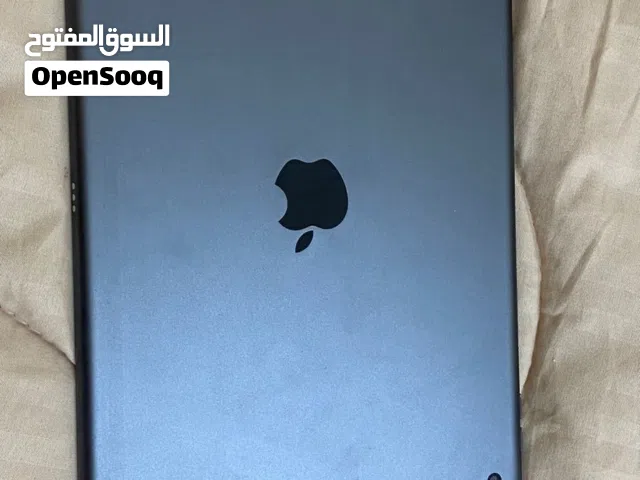 Apple iPad 8 32 GB in Al Batinah