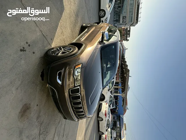 جيب كراند شيروكي لمتد 2019 وارد امريكي