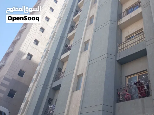 للإيجار عائلات غرفه وصاله ومطبخ وحمام الفروانيه ق 2 شارع 81