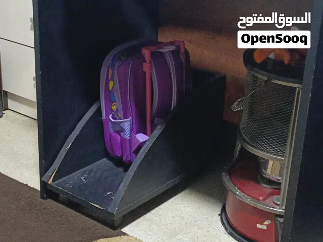 طاولة كمبيوتر وتصلح مكتب للدراسة حجم كبير