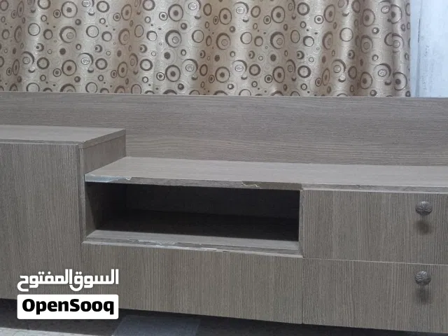طاوله شاشه للبيع