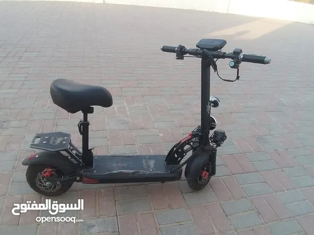 سكوتر للبيع المستعجل