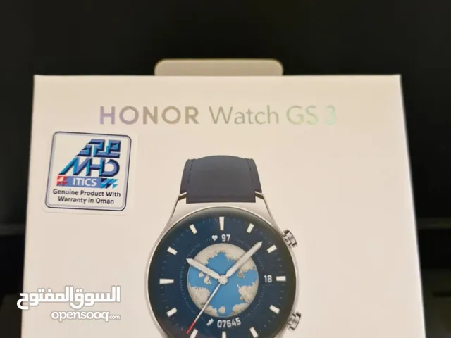 ساعة من شركة Honor اصليه وفيها ضمان