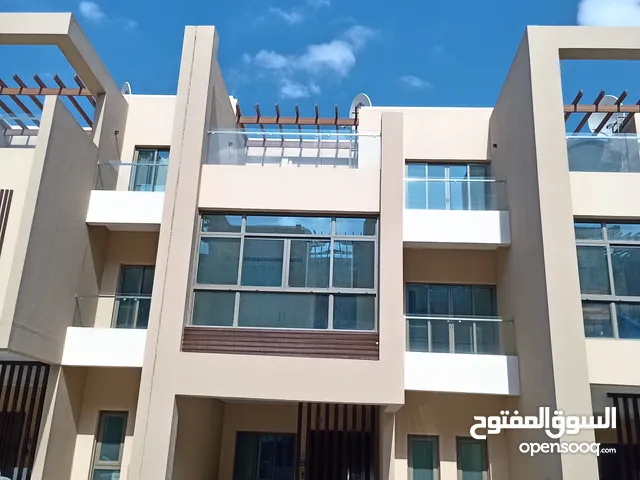 Freehold Brand New 4-Bedroom Townhouse for Sale in Muscat Hills