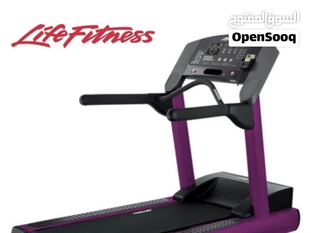 اجهزه ركض امريكي Life fitness مخصصه للانديه والأوزان العاليه وبوقت استخدام مفتوح متوفر التوصيل