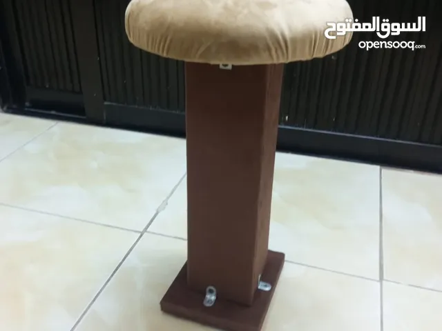 كراسي صغيرة عملية ومريحة – بشكل فِطْرة أو مربع