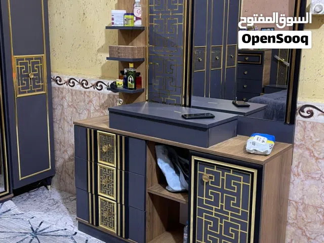 غرفة نوم نضيف ومابيها اي شي 1600