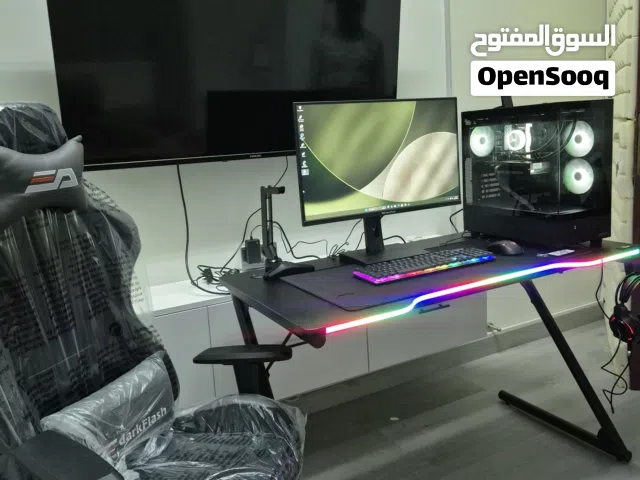Pc for sale clean title بي سي للبيع استخدام تقريبا شهرين سبب بيع عدم وجود وقت للعب