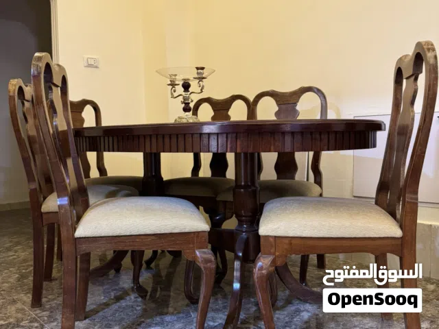 طاوله سفره خشب زان وبلوط و6 كراسي وكنب عدد 2 مفردات بسعر البلاش