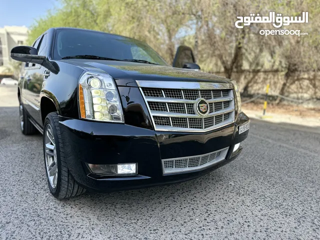 Used Cadillac Escalade in Hawally