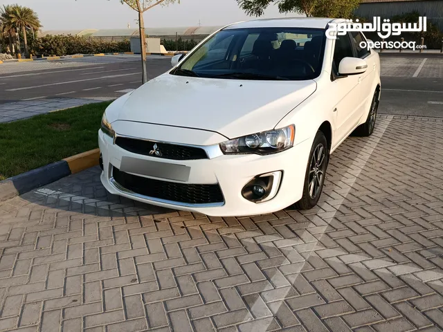 للبيع ميتسوبيشي لانسر موديل 2017 بحاله ممتازة
