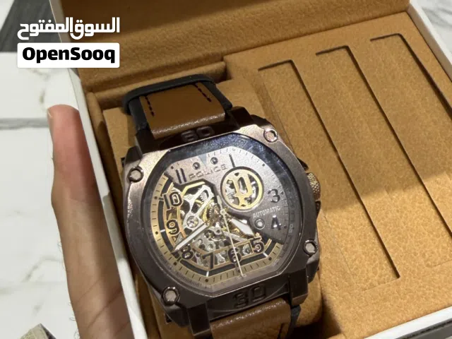 ساعة police براند ايطالي غني عن التعريف