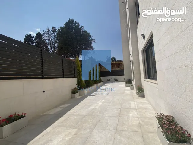 230 m2 3 Bedrooms Apartments for Sale in Amman Khalda