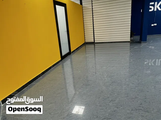 شقة للايجار  في مبني تجاري في وسعاية ابديري