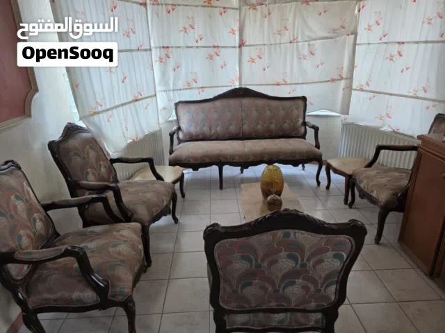طقم كنب مستعمل بحاله جيده