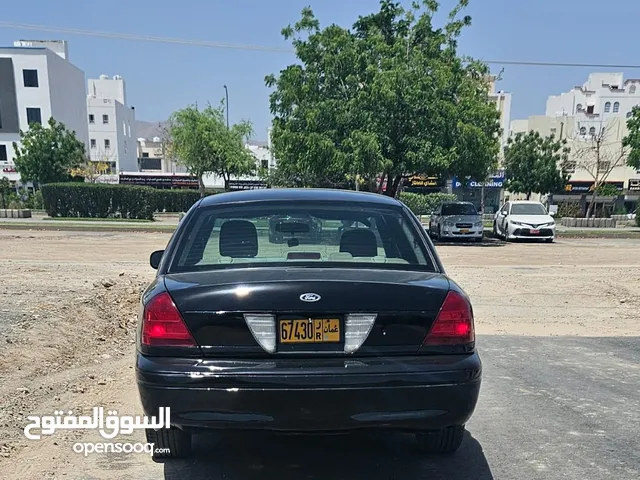 Ford Crown Victoria 2006 in Muscat