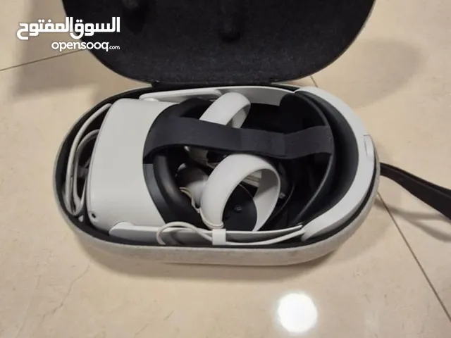 Oculus quest 2 256gb with battery headstrap