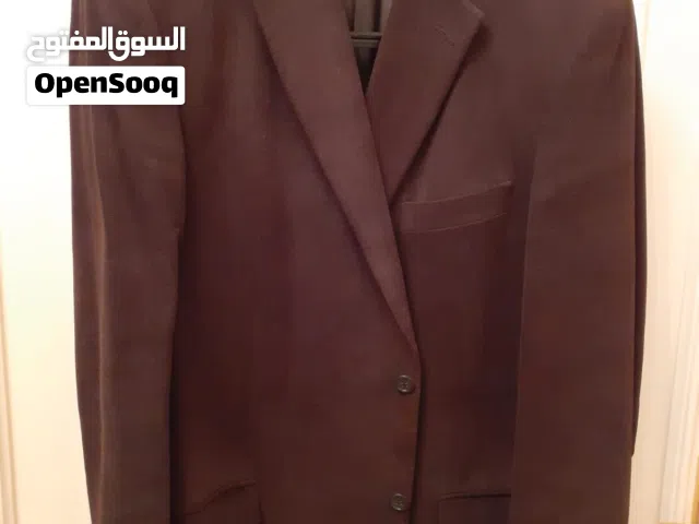 بليزر عدد 2 لون بني و الاخر لون كحلي