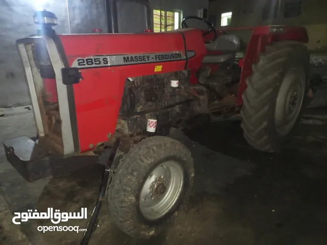 1984 Tractor Agriculture Equipments in Mafraq
