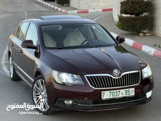 سكودا سوبيرب 2015 نخب النخب عداد 90 الف بس شركة