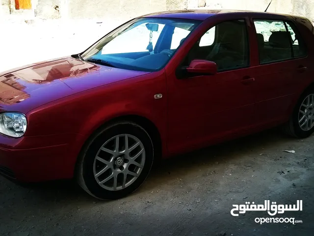 Volkswagen Golf MK 2001 in Amman