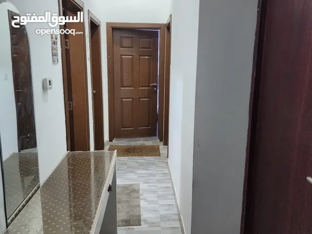 مشاركة سكن شقة مؤثثة بالكامل هادئة ونظيفة حولي شارع تونس خلف مطعم جاد