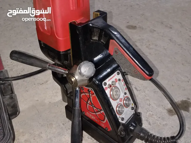 مثقاب بقاعده مغناطيسيه