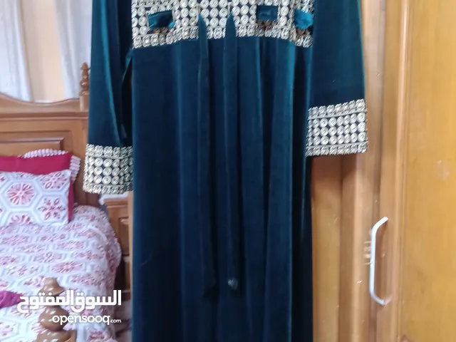 ملابس نسائيه