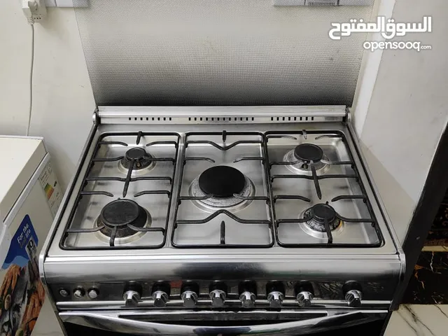 طباخ مصري خمس عيون نظيف جدا للبيع