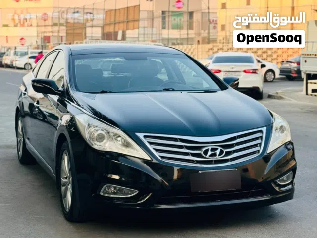 HYUNDAI AZERA 2015