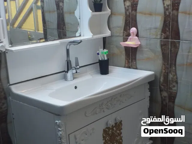 مغسله كلش نضيفه