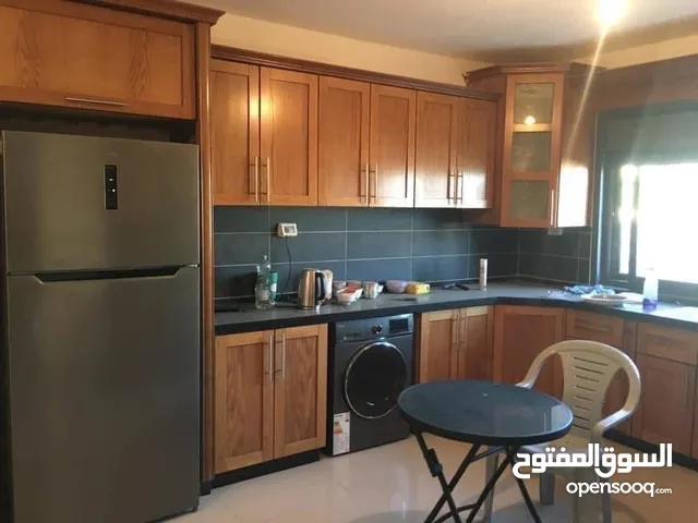 150 m2 3 Bedrooms Apartments for Rent in Ramallah and Al-Bireh Sathi Marhaba
