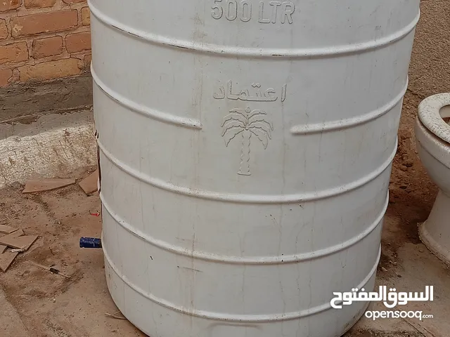 خزان مياه نص طن جديد غير مستخدم