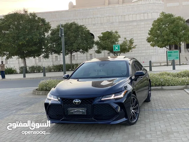 Toyota Avalon 2019 in Al Dakhiliya