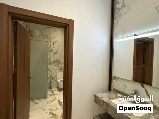 250 m2 3 Bedrooms Villa for Rent in Benghazi Al Qusor District