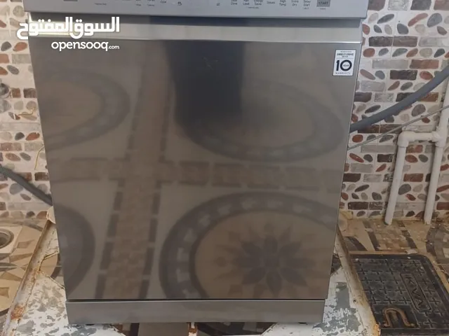 LG 12 Place Settings Dishwasher in Al Dakhiliya