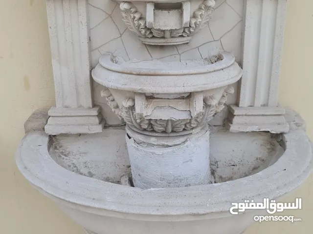نافورة مضيئة مع استاند بطابقين تم تخفيض السعر الى 19 ريال