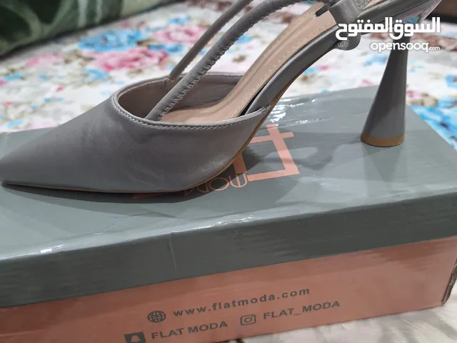 Silver With Heels in Hawally
