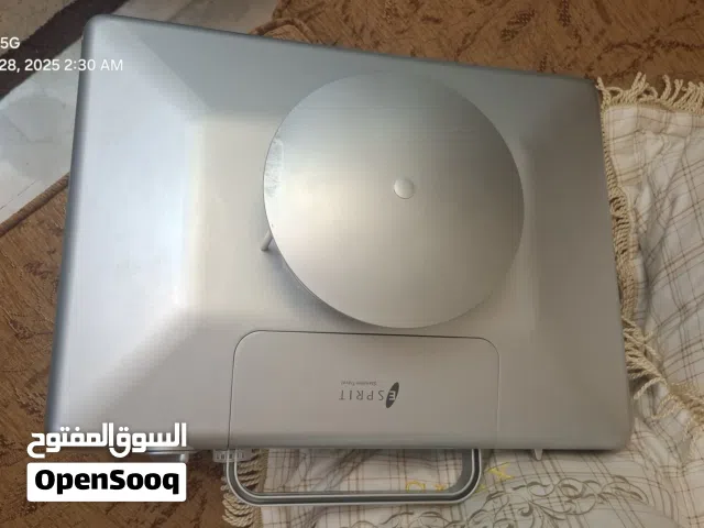 نشافة كهربائية اصلية براند ايطالي ESPIRIT تنحط علباب او علحائط و بتنفرد وبنحط فيها ملابس ليتم تجفيف