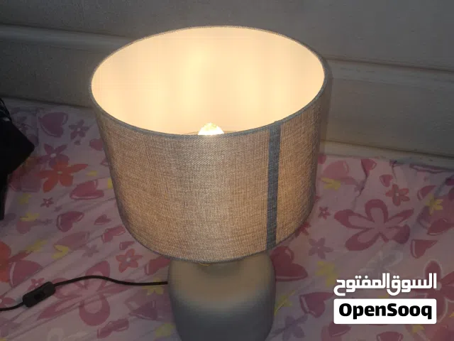 lamp lights bed side table