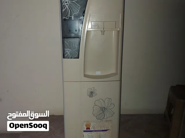 براد ماء  مع ثلاجه  قابل للتفاوض