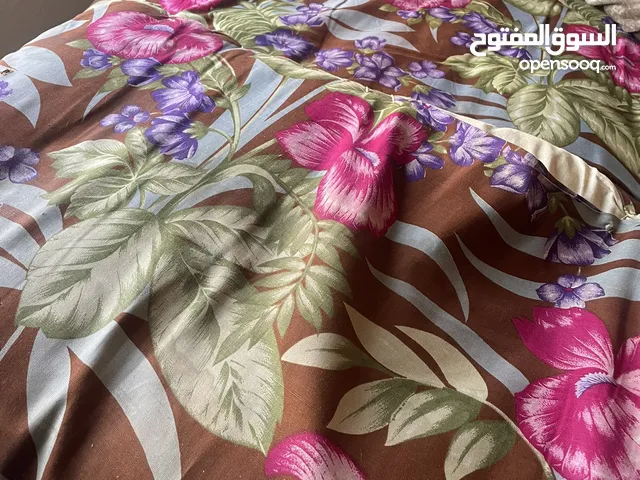 فرشة صوف طبيعي مفرد و نص