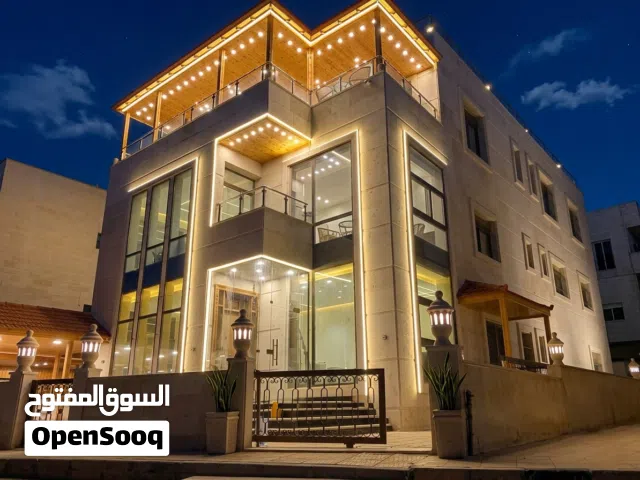 فيلا مودرن 950 م أبو نصير - شارع الاردن الرئيسي - اطلالة خلابة - تشطيب مميز