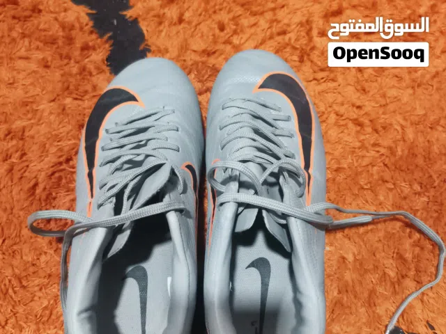 حذاء استد فيتنامي أصلي ما مستخدم هواي جديد