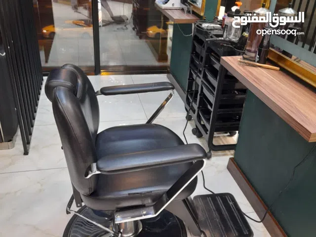 4 Barber Chairs