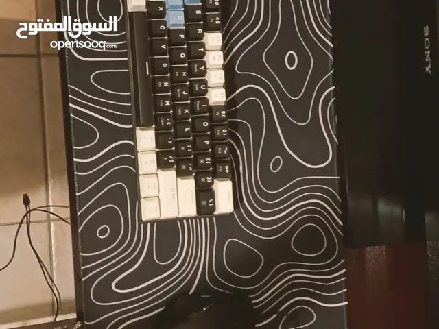 ماوس وكيبورد وماوس باد ( بيع مستعجل قابل للتفاوض )