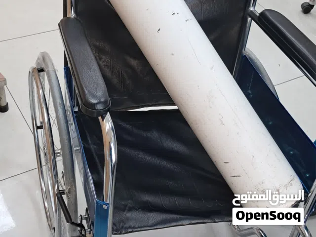 كرسي عربة مريض + اوكسجين