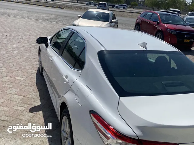 Camry LE نظيف جدآ