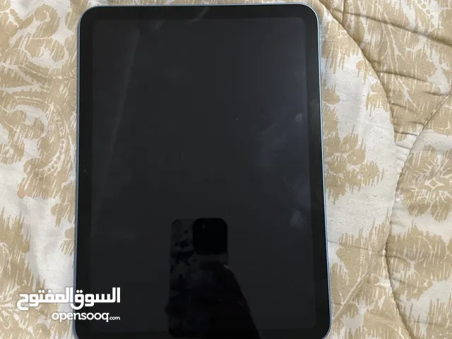 Apple iPad 10 64 GB in Abu Dhabi